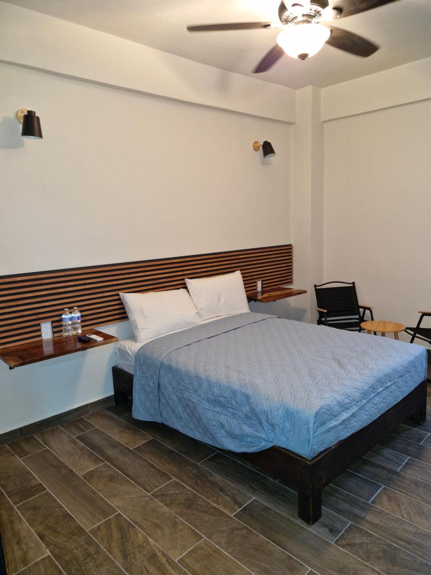 Inbed Hotel Tuxtla Gutiérrez Buitenkant foto